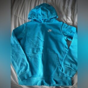 Nike NWOT Kid’s Sportswear Pullover Hoodie